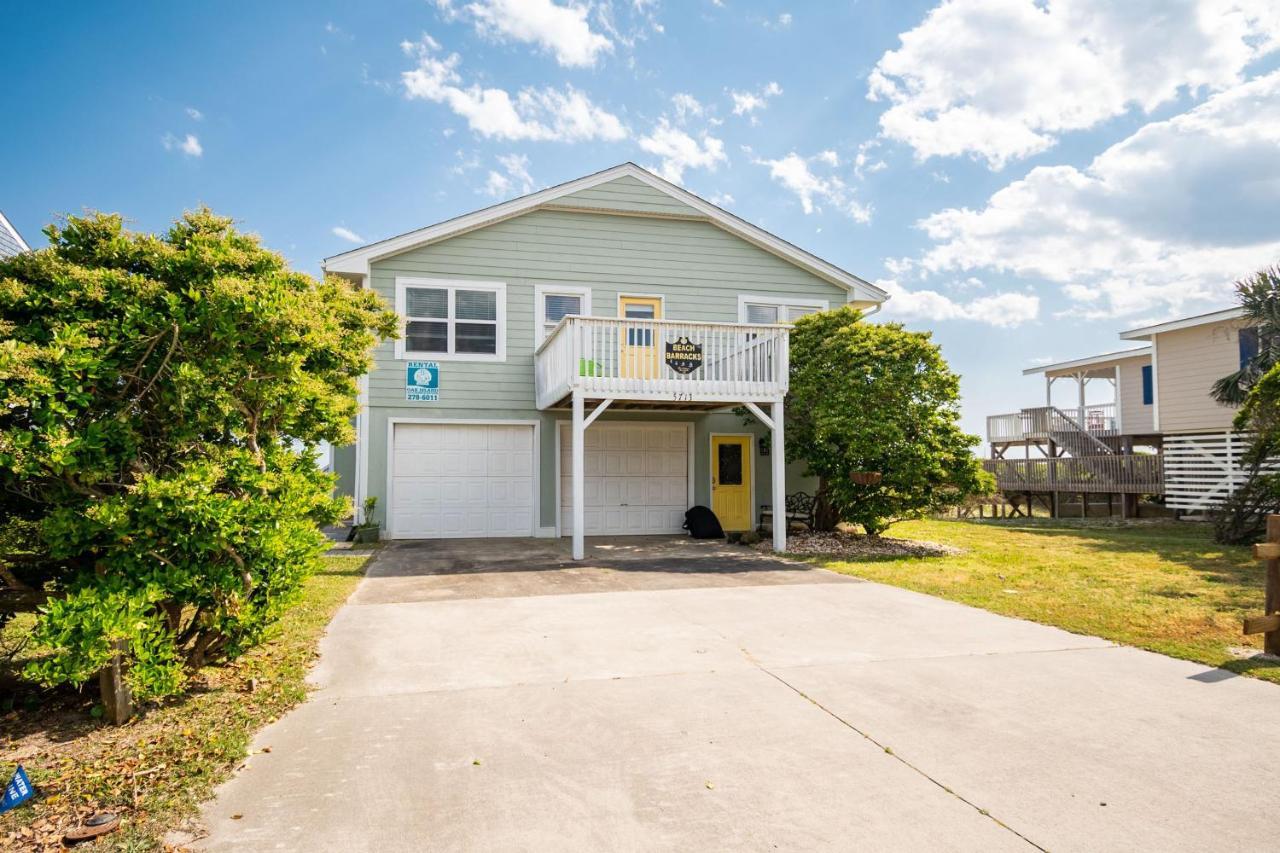 Beach Barracks By Oak Island Accommodations Exterior photo